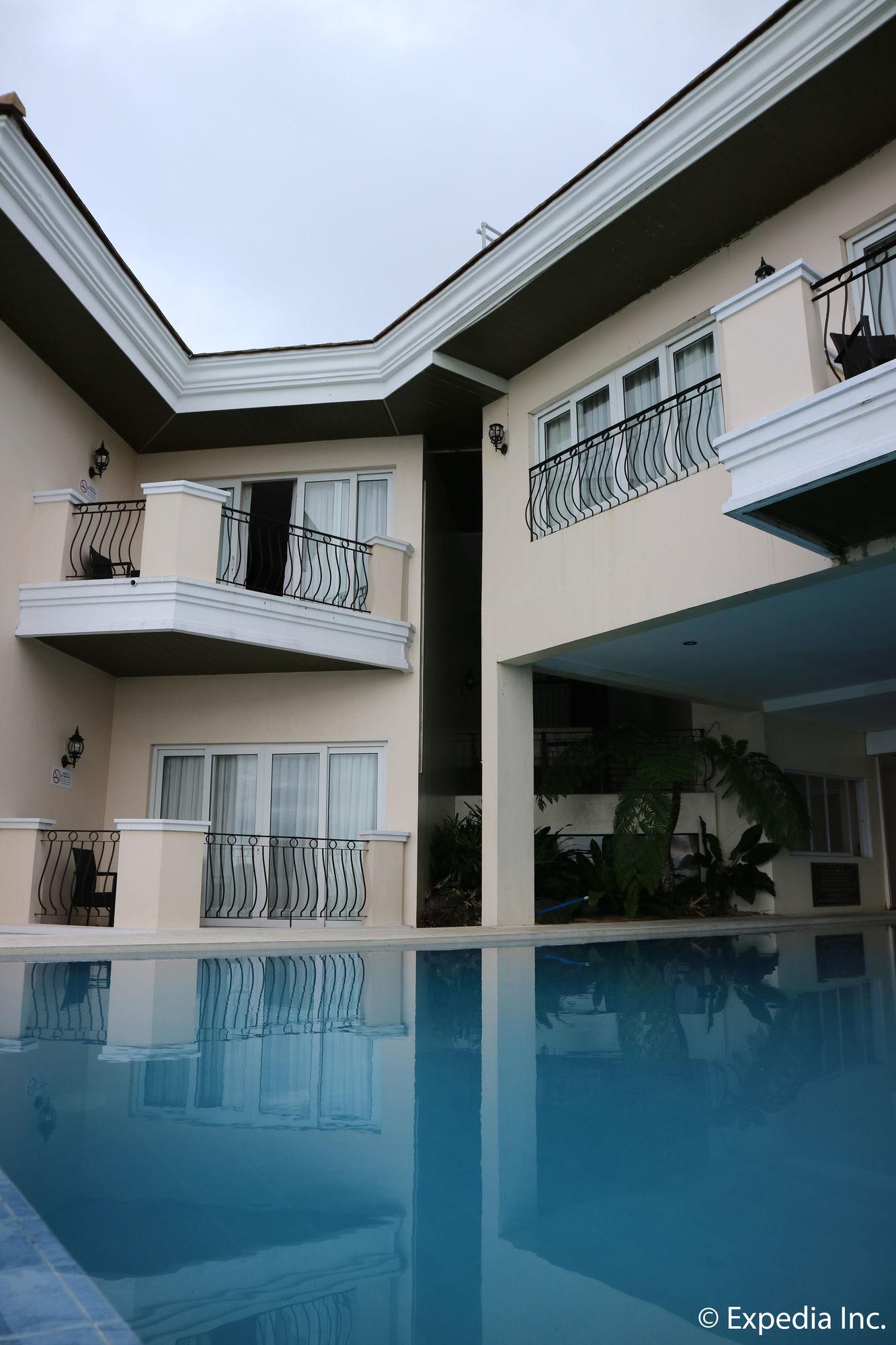The Lake Hotel Tagaytay Тагайтай Экстерьер фото